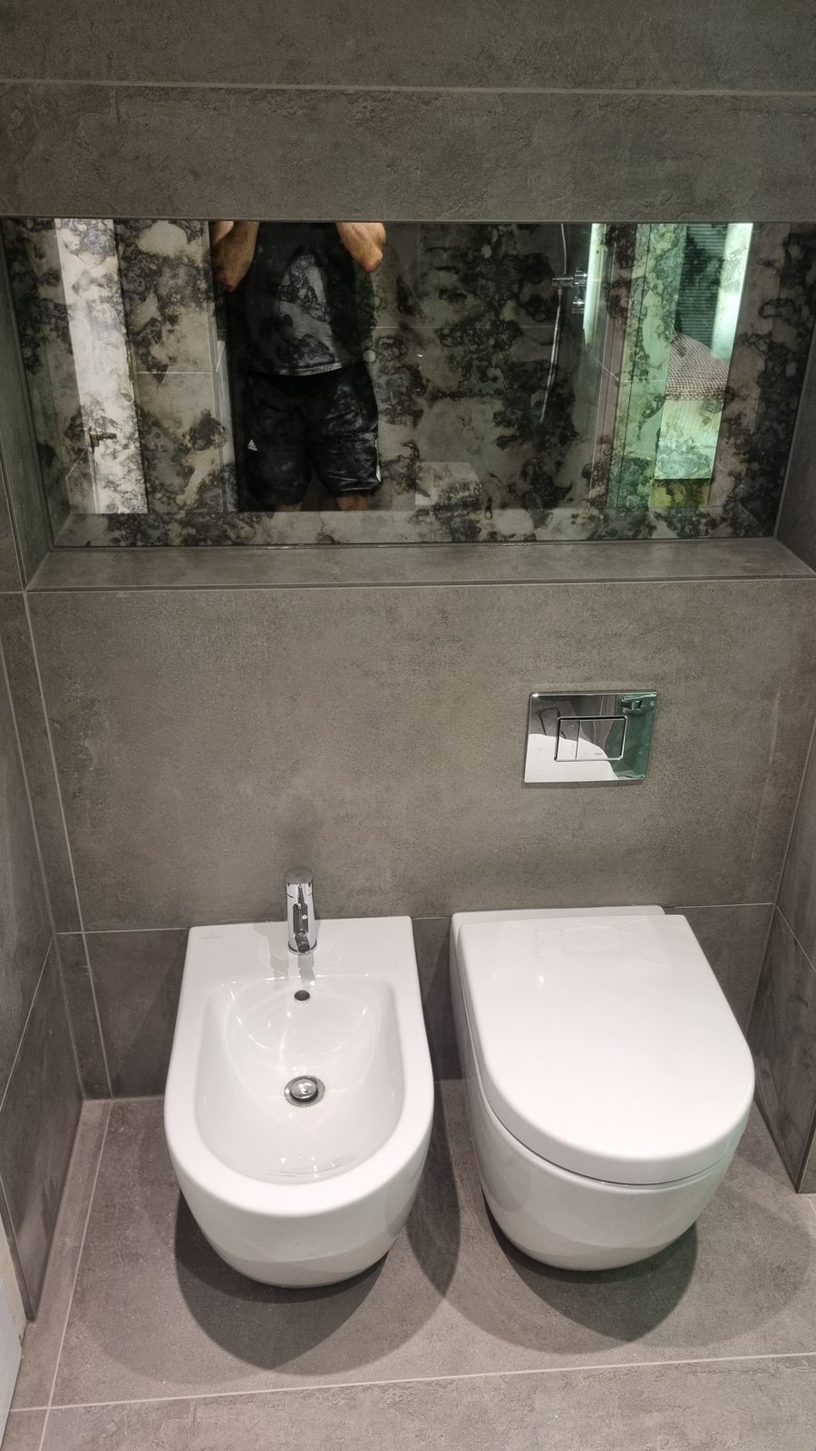 Floor falls. Right across the whole tile run.
